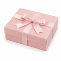 Boîte cadeau 25 x 18 x 8 cm en carton rose avec ruban satin décoratif