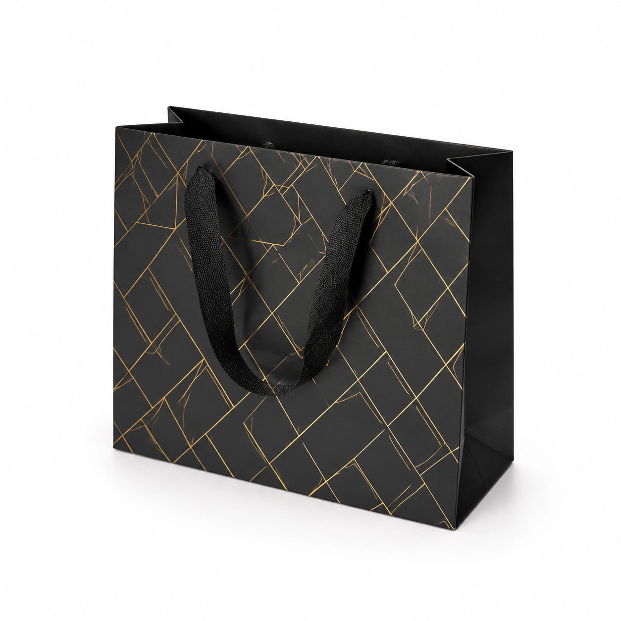 Sac cadeau 30 x 12 x 25 cm en papier noir doré à anses textiles motif géométrique